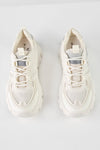 Lace-up fastening sneakers