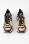 Lace-up fastening sneakers