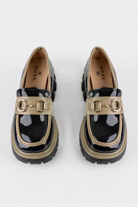 Chunky sole loafers with chain