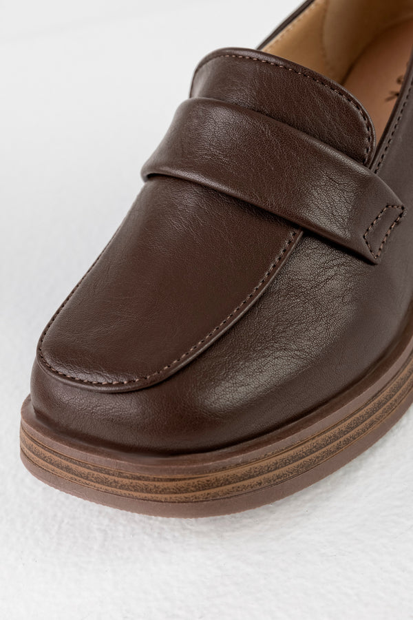 Heeled loafers
