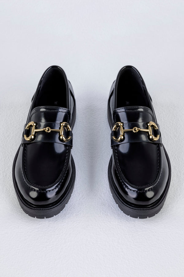 Chunky sole loafers with chain