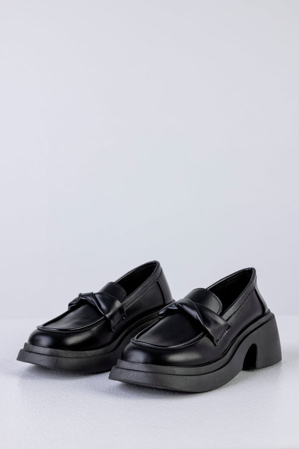 Mocassins à semelle épaisse