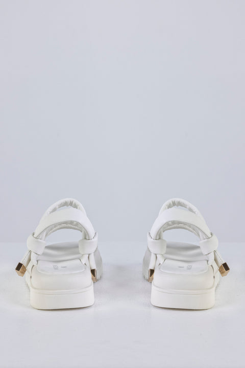Chunky sole puffy sandals