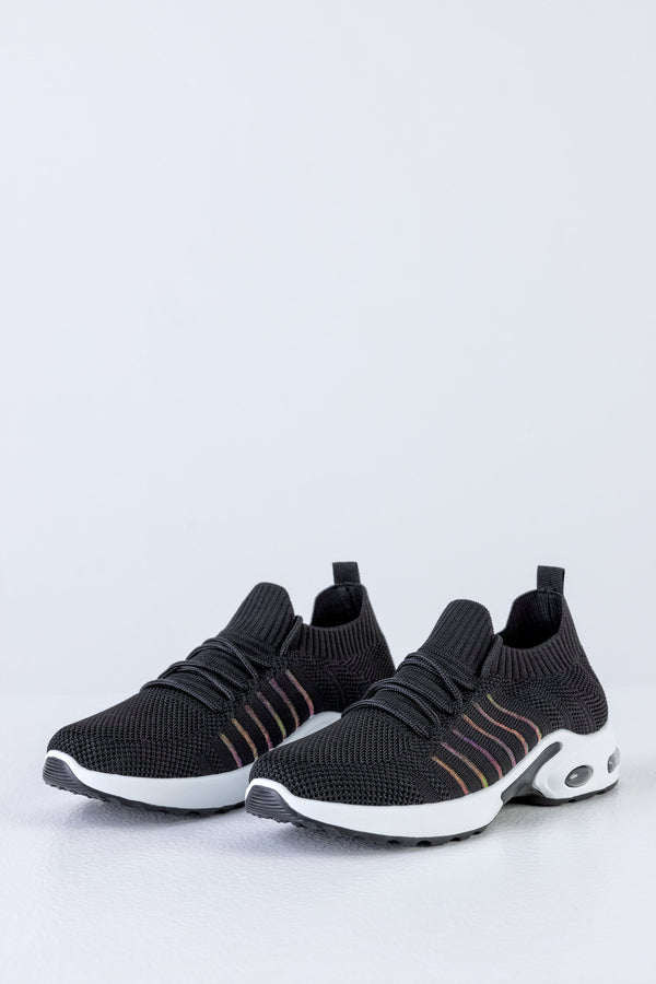 Knitted sneakers with laces