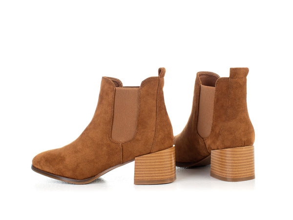 Chelsea boots