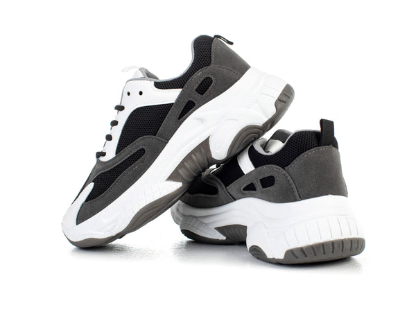 Chunky sole sneakers