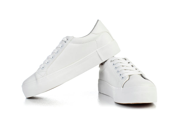 Platform sole sneakers