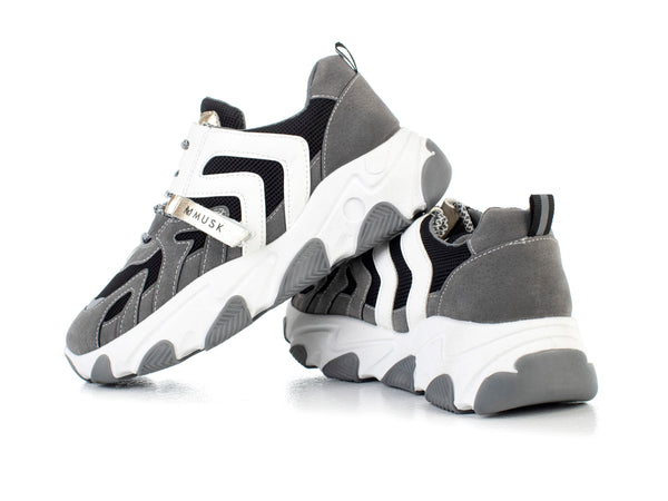 Chunky sole sneakers
