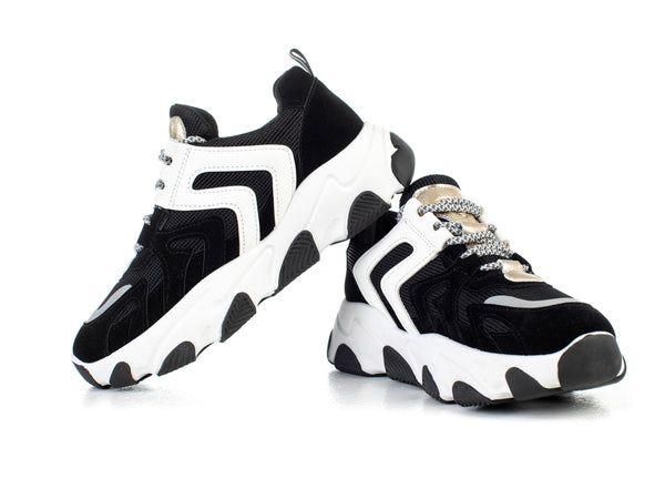 Chunky sole sneakers