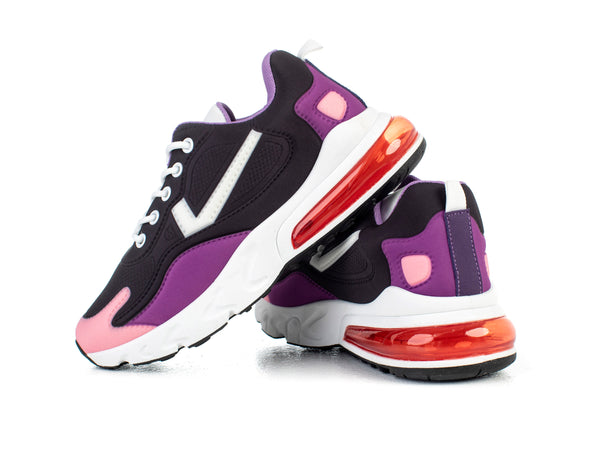 Chunky sole sneakers