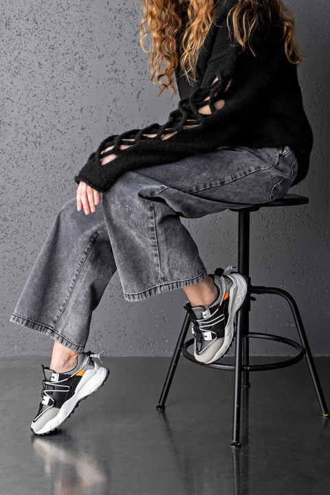 Chunky sole sneakers