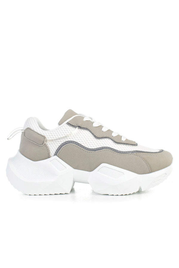 Chunky sole sneakers