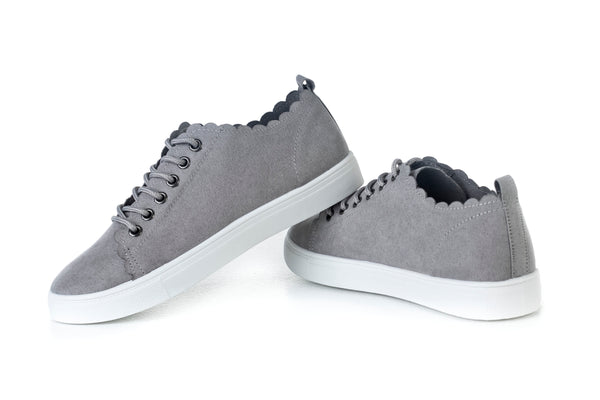 Lace-up, flat sole shoes