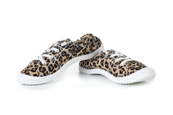 Lace-up, flat sole textile sneakers
