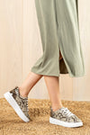 Flatform sneakers