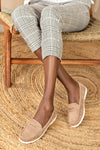 Flat soles moccasins