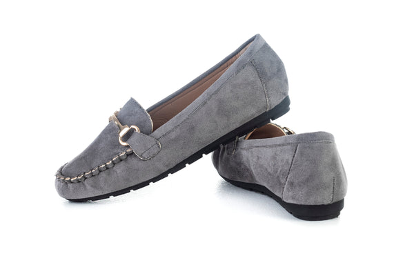 Moccasins with buckle