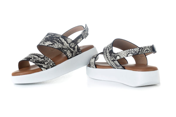 Flatform sandals