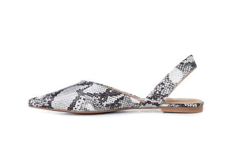 Slingback, pointed toe shoes