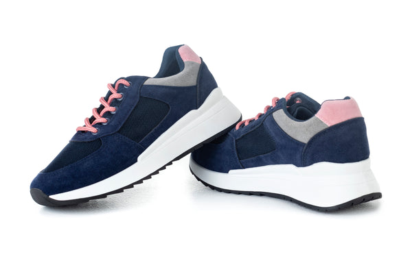 Lace up sneakers