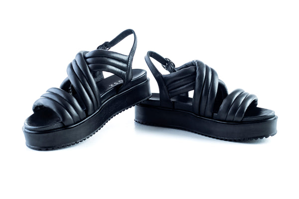 Lether, puffy, flatforam sandals