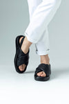 Leather crossover straps sandals