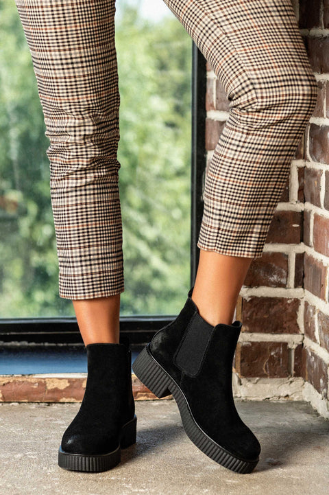Leather chelsea boots