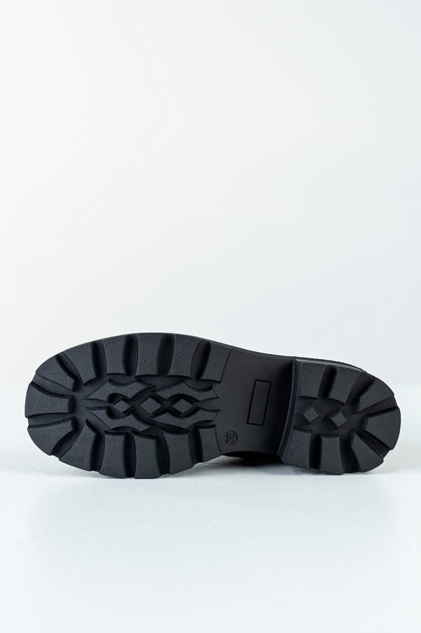 Lace-up, woven look boots
