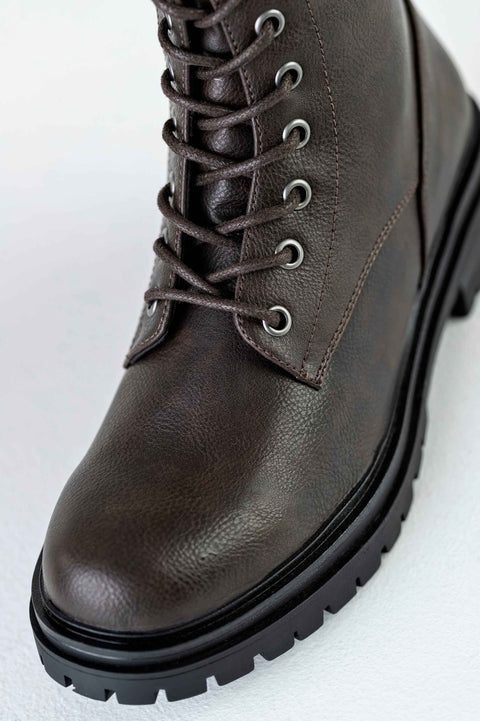 Lace-up boots
