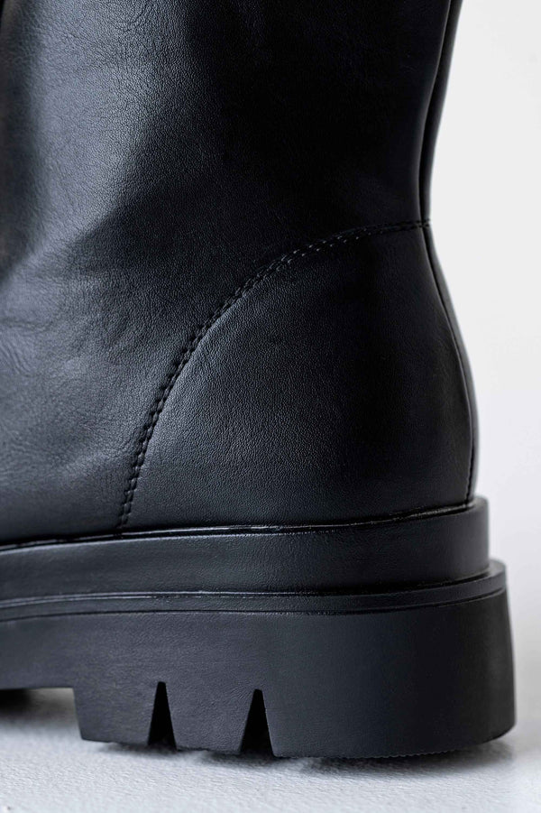 Front zipper boots
