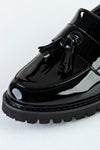 Loafers with tassels
