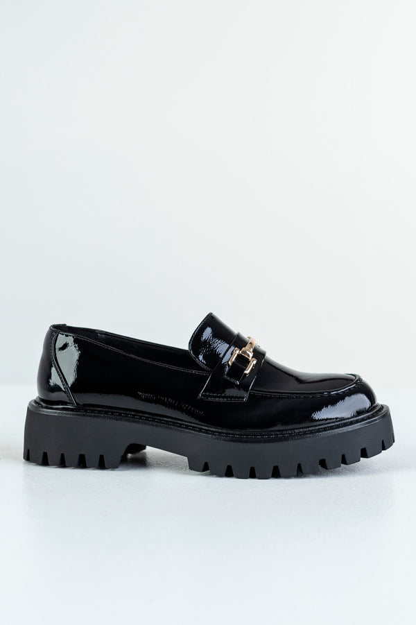 Chunky sole loafers with buckle