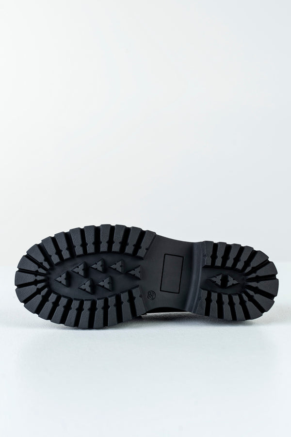 Chunky sole loafers with buckle