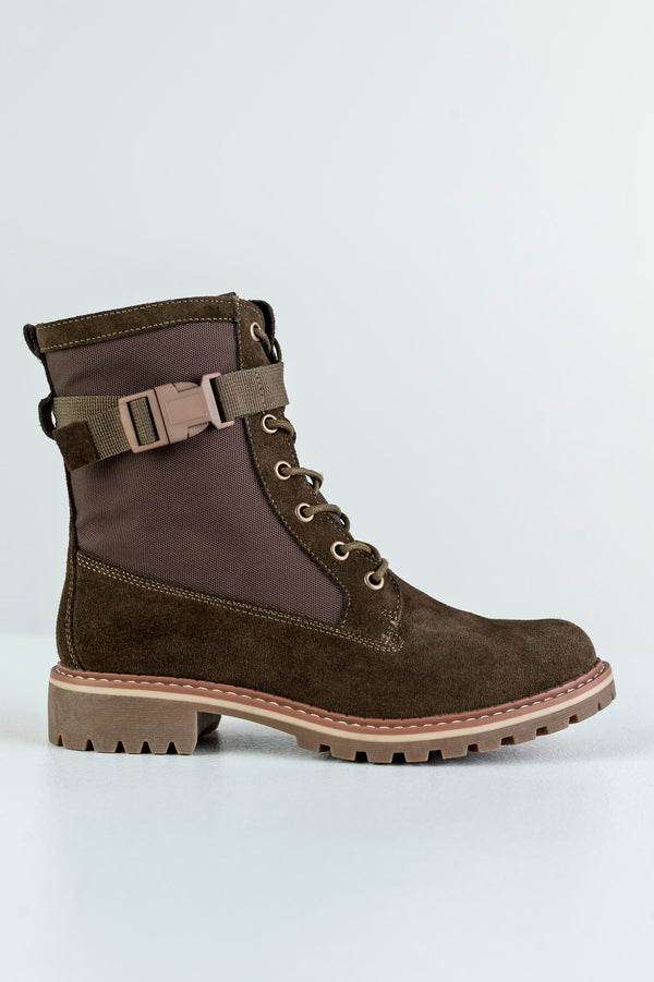 Leather lace-up boots with buckle