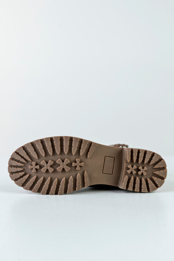Leather lace-up boots with buckle