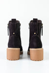Leather boots with decorative zipper on side