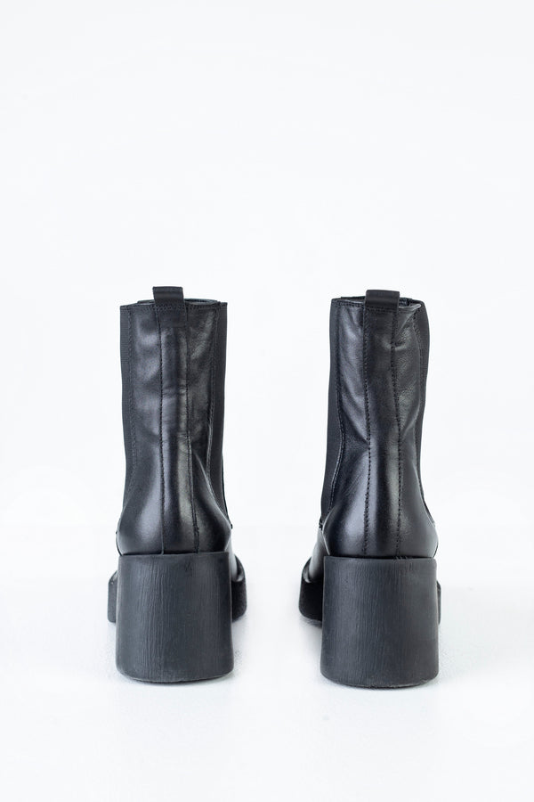 Leather heeled boots