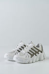 Lace-up fastening sneakers