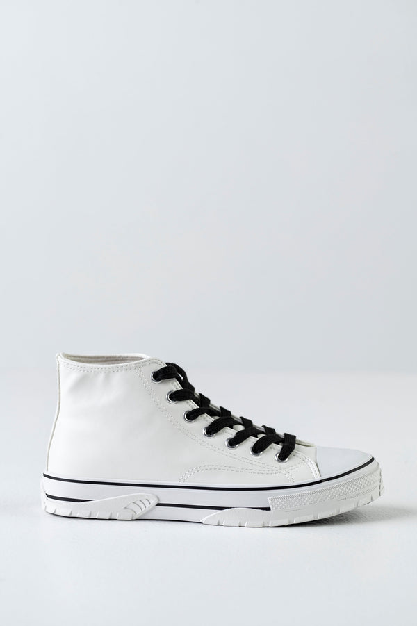 Lace-up fastening high top sneakers