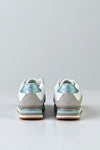 Lace-up fastening sneakers
