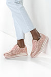 Lace-up fastening sneakers
