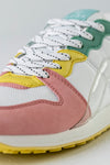Lace-up fastening sneakers