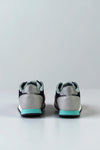Lace-up fastening sneakers