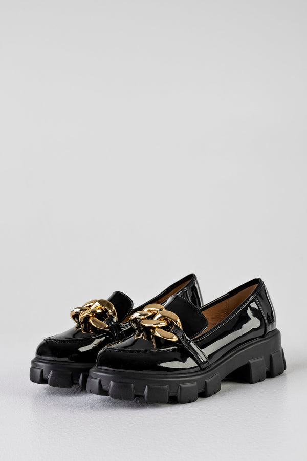 Chunky sole loafers with chain