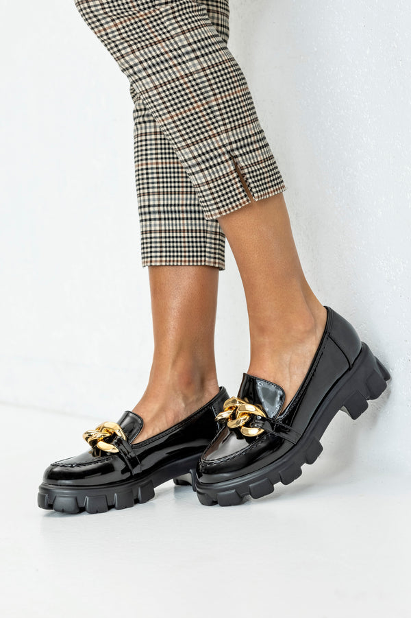 Chunky sole loafers with chain