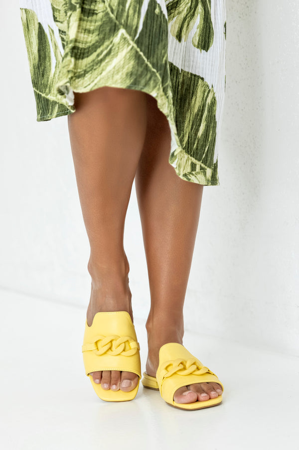 Slide sandals with chain