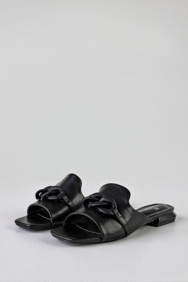 Slide sandals with chain