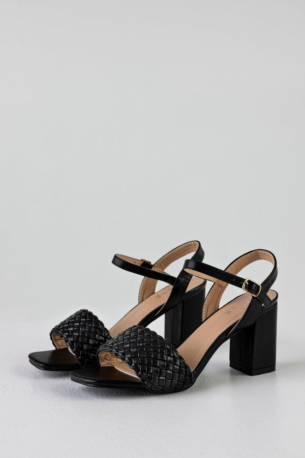 Woven vamp heeled sandals