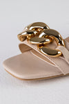 Heeled sandals with chain
