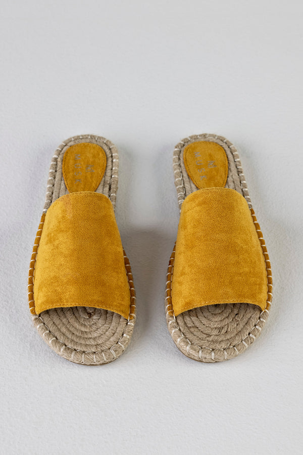 Espadrille slide sandals